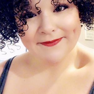 Meet your Posher, Deanna